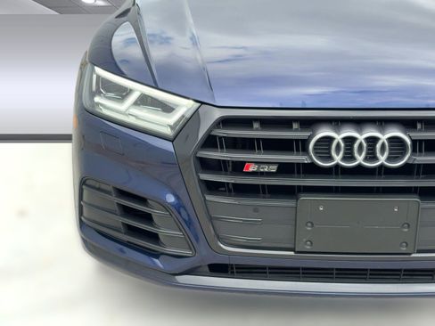 Used 2020 Audi SQ5 Premium Plus w/ Premium Plus Package image 28