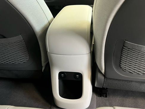 New 2026 Hyundai Ioniq 5 Limited image 23