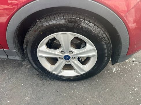 Used 2016 Ford Escape SE w/ SE Leather Comfort Package image 11