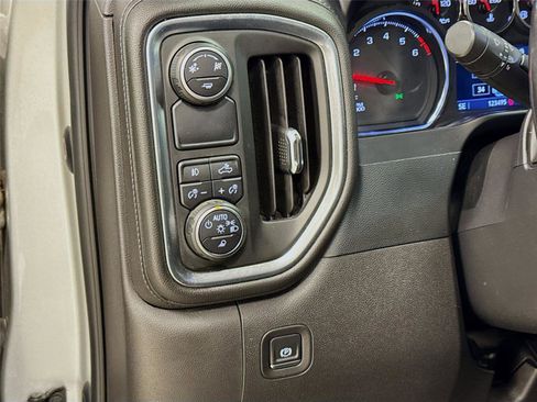 Used 2019 Chevrolet Silverado 1500 LTZ w/ LTZ Plus Package RWD image 10