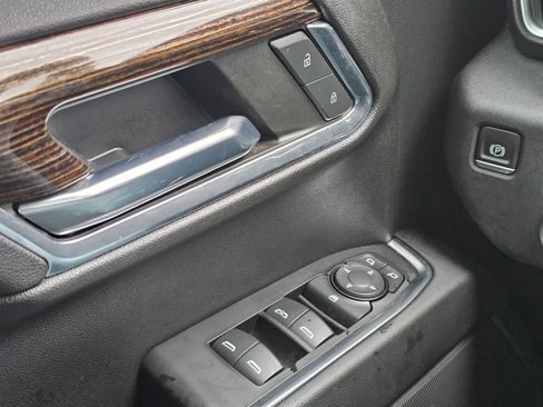 Used 2023 GMC Sierra 1500 Elevation image 31