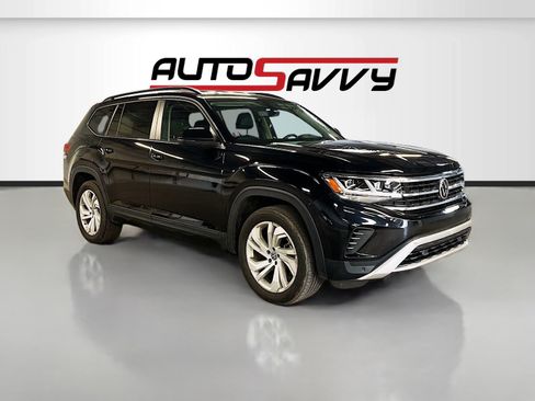Used 2022 Volkswagen Atlas SE image 1