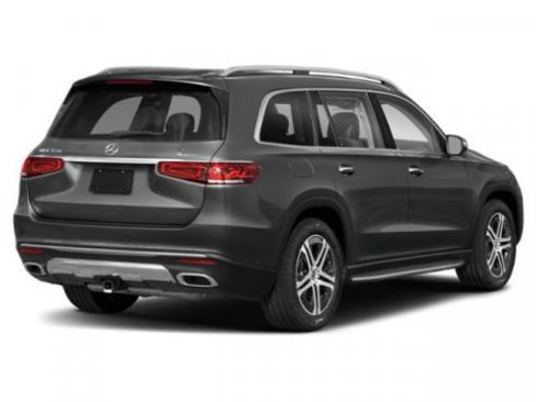 Used 2022 Mercedes-Benz GLS 450 4MATIC image 2