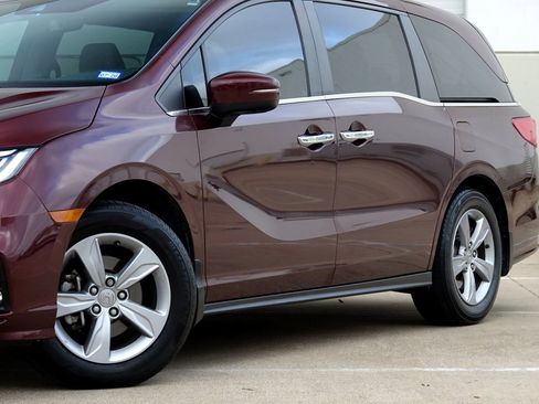 Used 2018 Honda Odyssey EX-L image 23