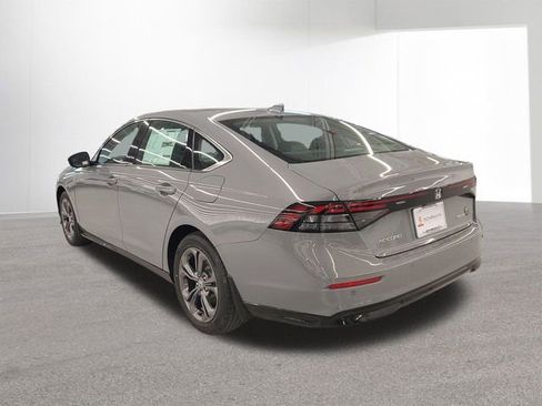 New 2026 Honda Accord EX-L image 32