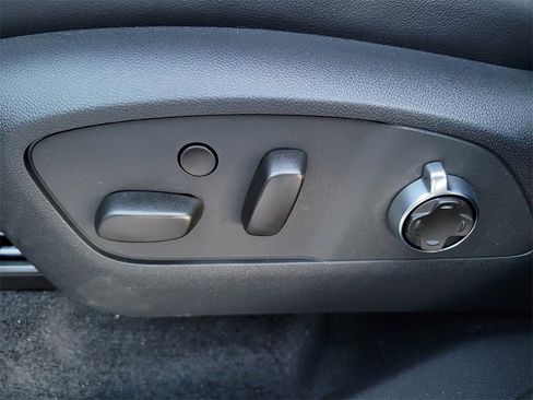 New 2026 GMC Acadia Denali Ultimate w/ LPO, Floor Liner Package image 20