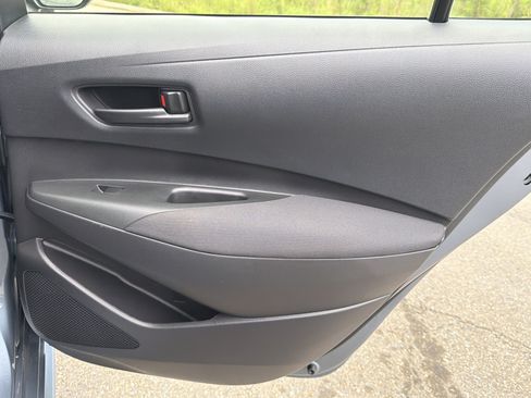 Used 2023 Toyota Corolla LE FWD image 16