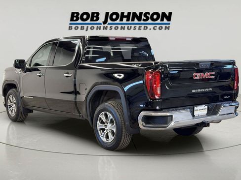 Certified 2025 GMC Sierra 1500 SLT AWD/4WD image 7