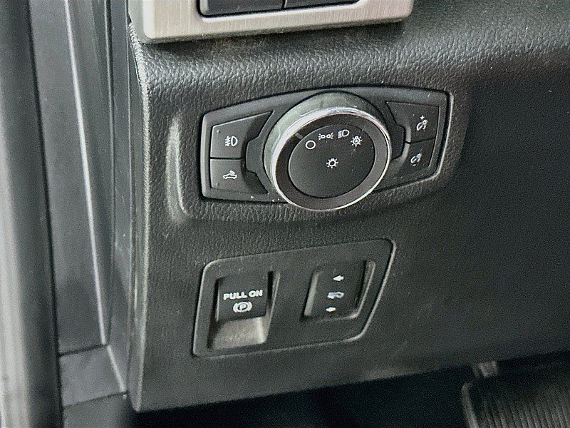 Used 2020 Ford F150 Platinum w/ Equipment Group 701A Luxury AWD/4WD image 10