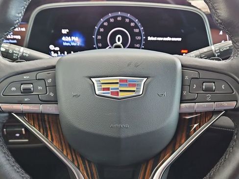 Certified 2024 Cadillac Escalade Premium Luxury w/ Performance Package image 15