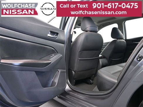 Used 2021 Nissan Altima 2.5 SR w/ SR Premium Package image 15