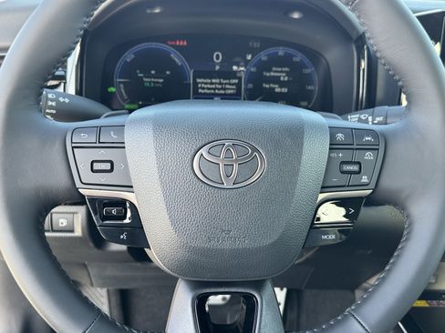 New 2026 Toyota Camry XSE FWD image 21