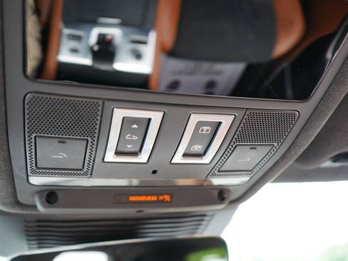 Used 2021 Jaguar F-PACE SVR AWD/4WD image 59