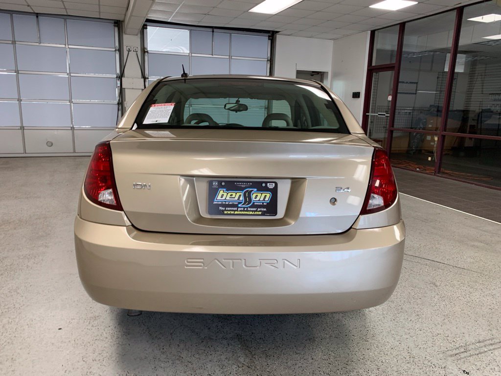 Used 2006 Saturn ION Level 3 w/ Enhanced Performance Pkg FWD image 5