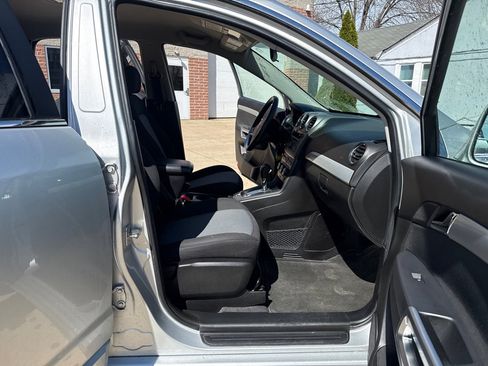 Used 2012 Chevrolet Captiva Sport LT image 11