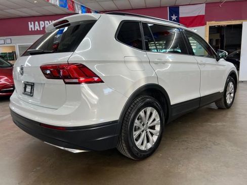 Used 2019 Volkswagen Tiguan S image 5