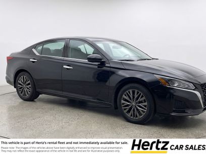 Used 2025 Nissan Altima 2.5 SV