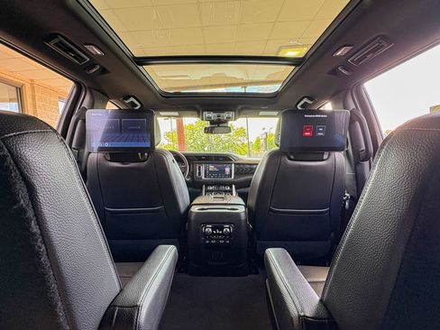 Used 2023 GMC Yukon XL Denali w/ Max Trailering Package AWD/4WD image 37