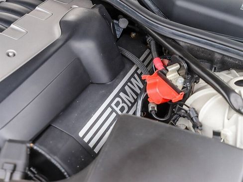 Used 2006 BMW 650i Convertible image 40