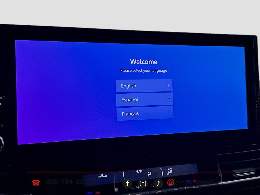 New 2026 Toyota Sienna XLE FWD image 15