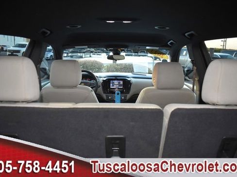 Certified 2023 Chevrolet Traverse LS image 10