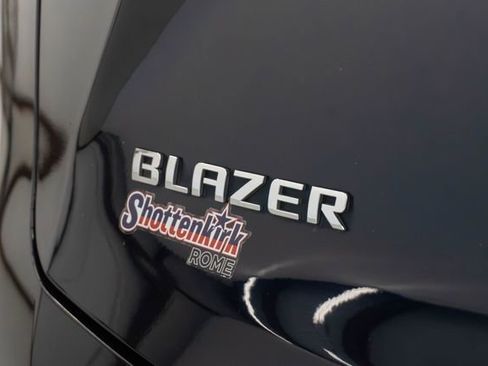 Used 2020 Chevrolet Blazer Premier FWD image 29