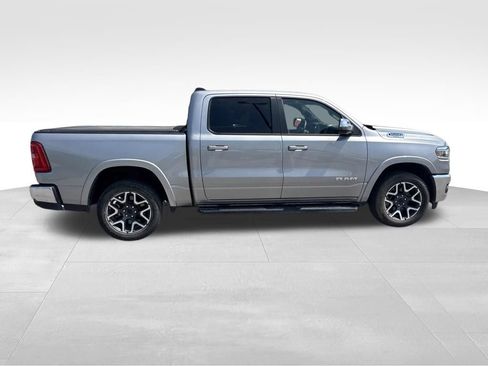 Used 2025 RAM 1500 Laramie AWD/4WD image 8