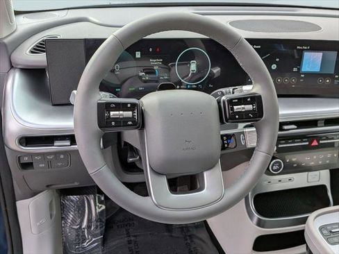 New 2026 Hyundai Ioniq 9 SE AWD/4WD image 14