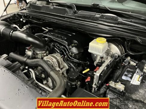 Used 2019 RAM 1500 Laramie image 46