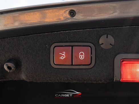 Used 2020 Mercedes-Benz C 300 4MATIC Sedan w/ AMG Line image 47