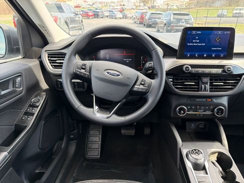 Used 2023 Ford Escape Active image 15