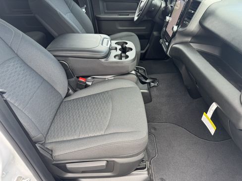 New 2026 RAM 3500 Tradesman AWD/4WD image 14