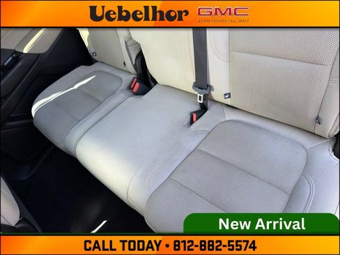 Used 2023 Chevrolet Traverse LS w/ Safety Package AWD/4WD image 18