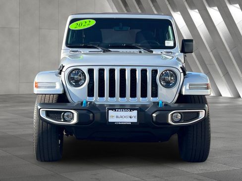 Used 2023 Jeep Wrangler Unlimited Sahara AWD/4WD image 9