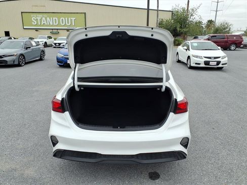 Used 2024 Kia Forte LXS w/ LXS Technology Package image 26