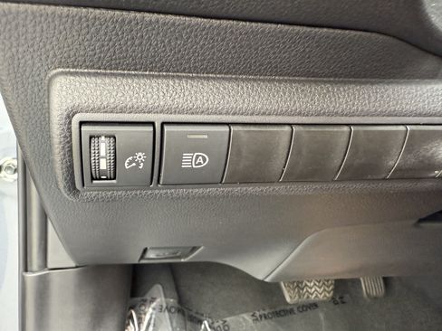 Certified 2025 Toyota Corolla LE FWD image 6
