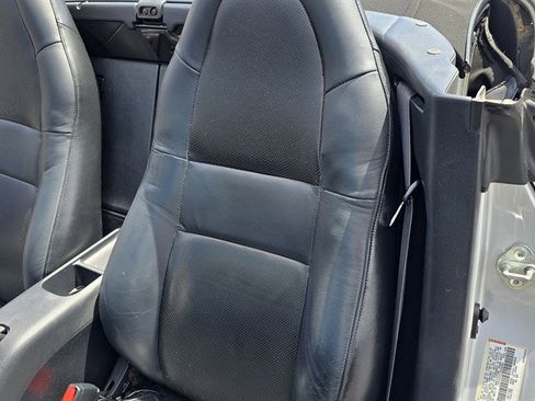 Used 2001 Toyota MR2 image 21