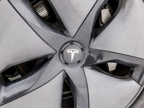 Used 2017 Tesla Model 3 Standard Range RWD image 40