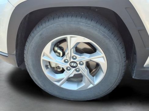Used 2024 Hyundai Tucson SEL FWD image 19