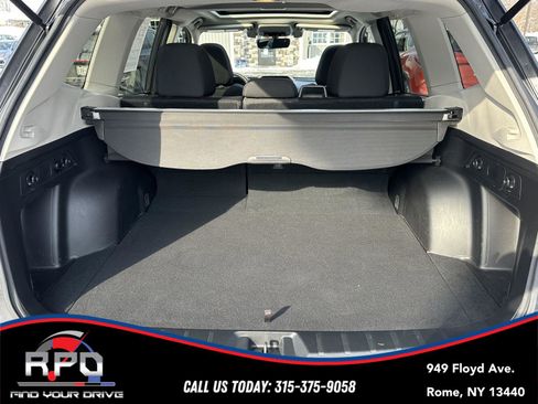 Used 2019 Subaru Forester Premium w/ All-Weather Package image 25