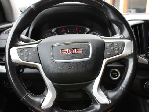 Used 2020 GMC Terrain SLE w/ GMC Pro Grade Package AWD/4WD image 17