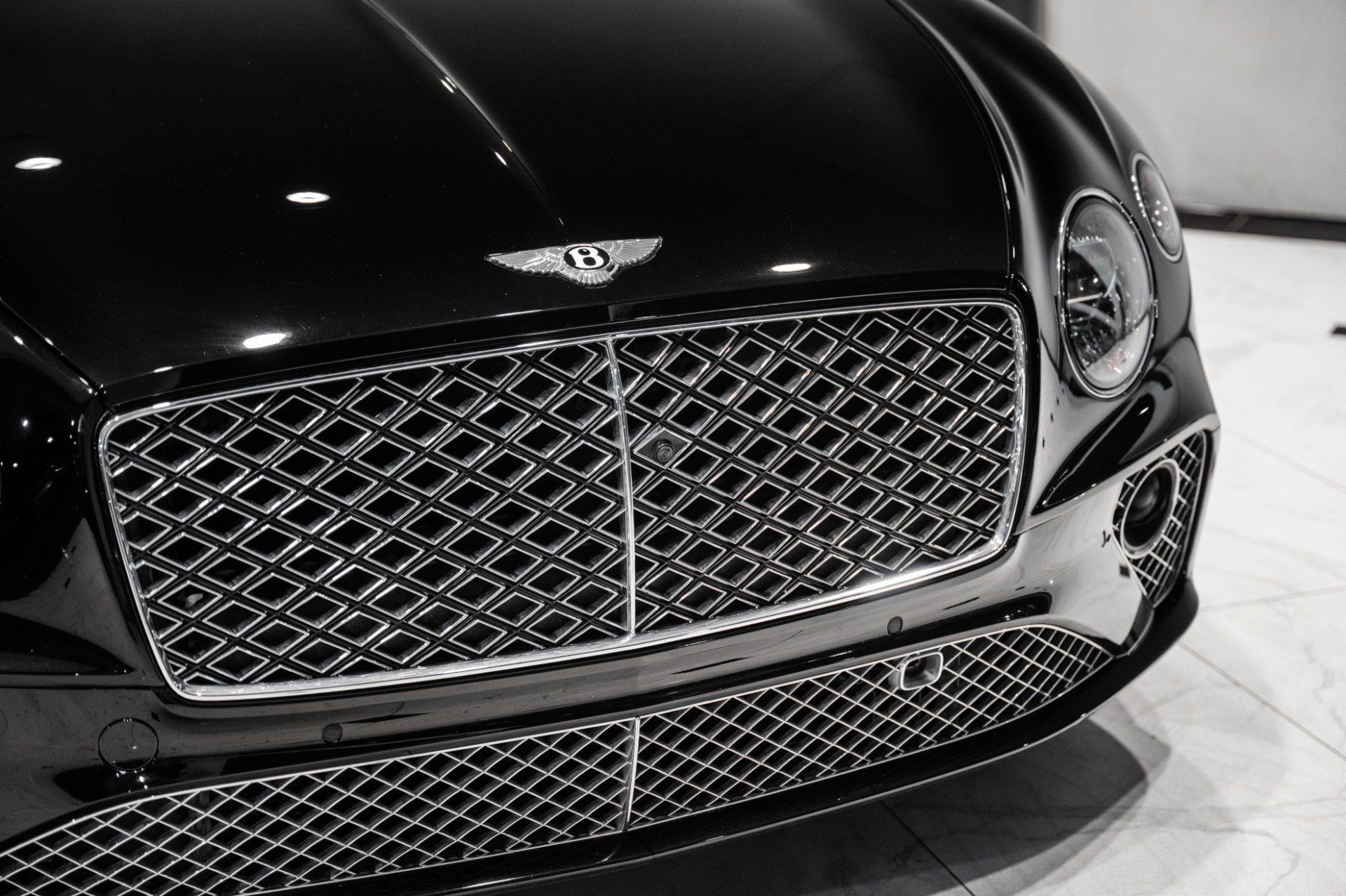 Used 2022 Bentley Continental GT AWD/4WD image 12