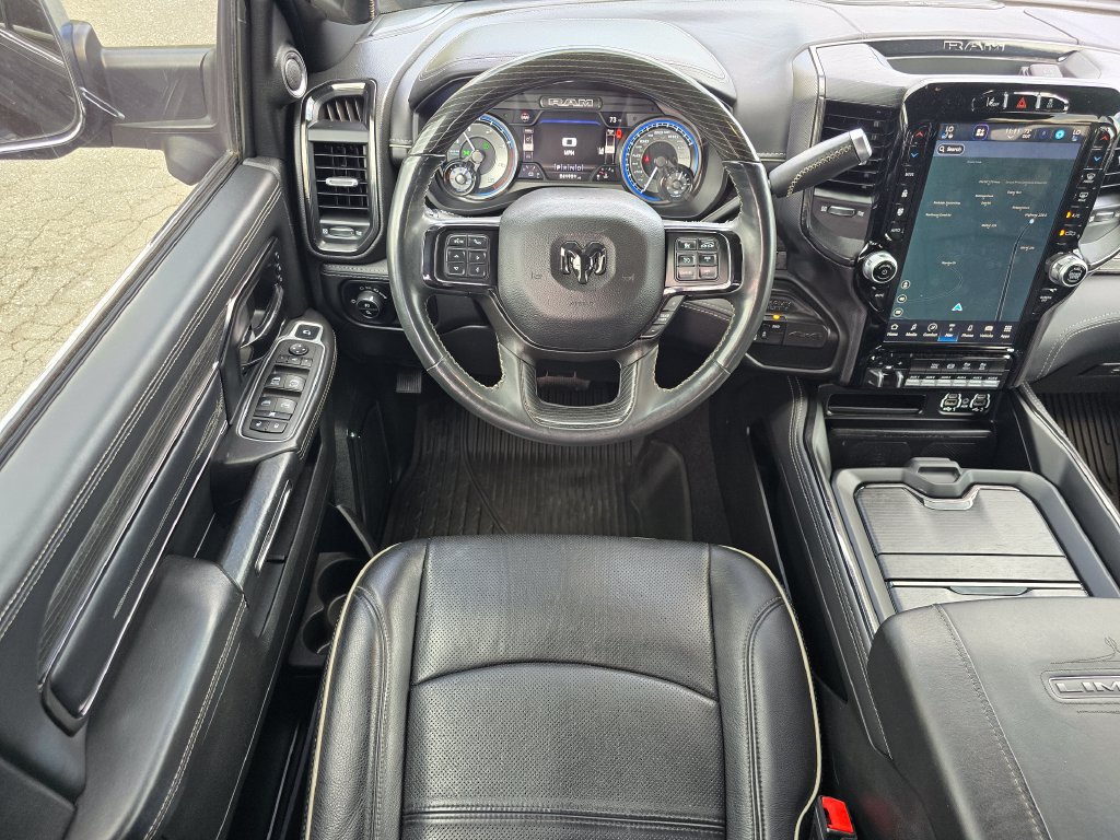 Used 2022 RAM 2500 Limited AWD/4WD image 33