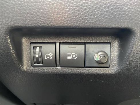 Certified 2019 Toyota RAV4 LE w/ All Weather Liner Package AWD/4WD image 18