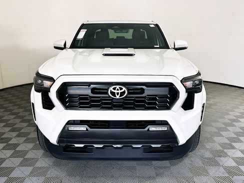 Used 2024 Toyota Tacoma TRD Sport RWD image 8