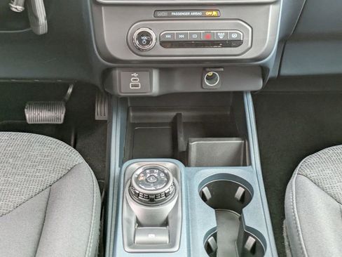 New 2025 Ford Maverick XL image 21