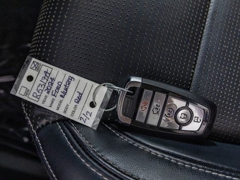 Used 2024 Ford Mustang GT Premium image 37