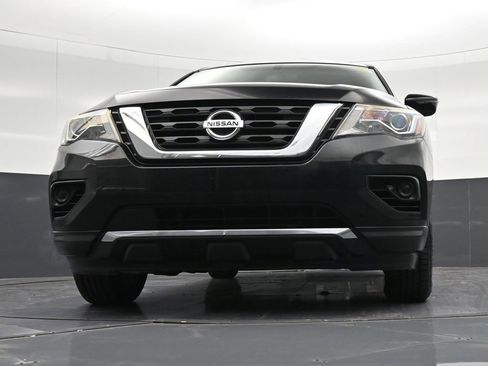 Used 2019 Nissan Pathfinder S FWD image 34