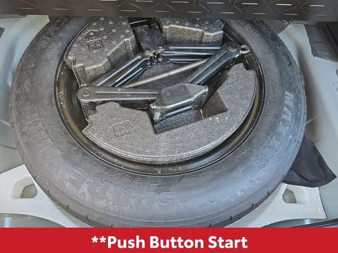 Used 2024 Toyota RAV4 XSE image 18