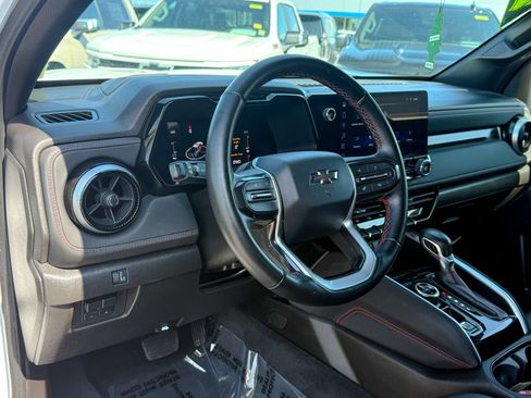 Certified 2023 Chevrolet Colorado Z71 w/ Z71 Convenience Package 2 AWD/4WD image 16